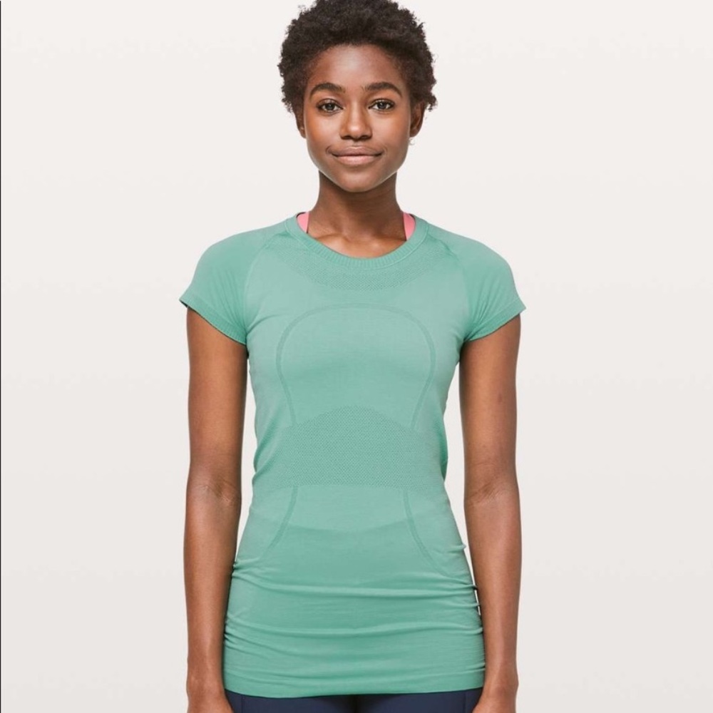 Lululemon swiftly tech tee